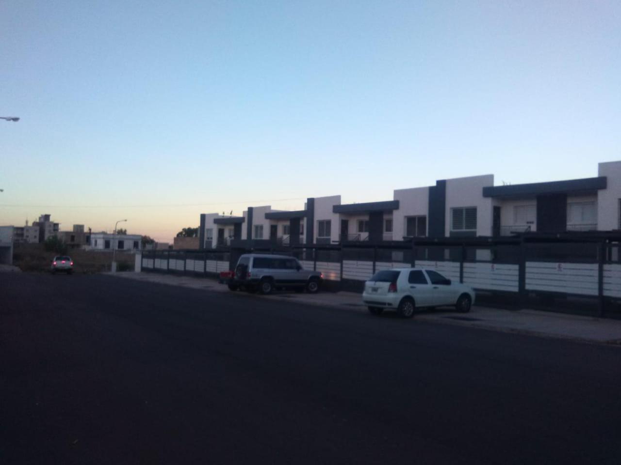 Departamentos Boutique De Disenador " Terraza 26 " - Cochera - Vista A La Montana - Cancelacion Gratuita - Sin Pagar Por Adelantado Mendoza Exteriér fotografie